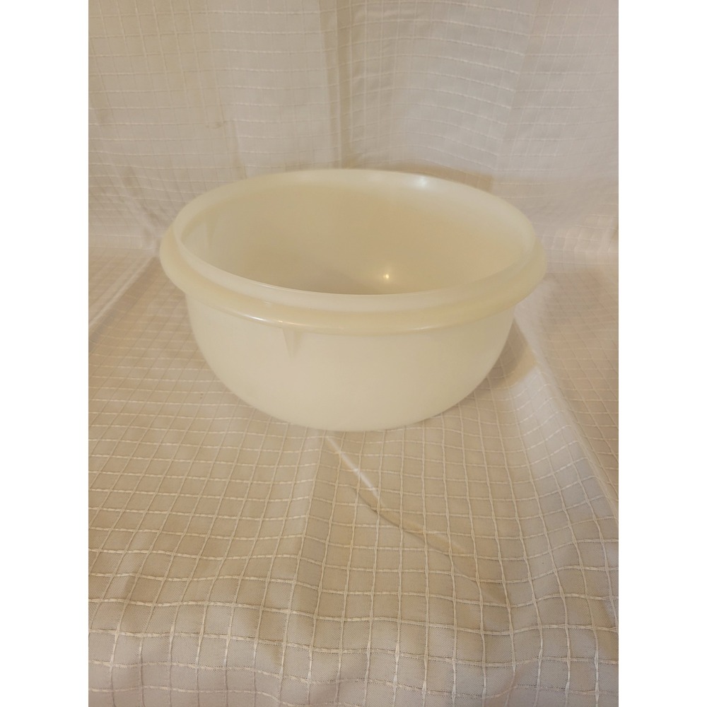 Vintage Tupperware 274-2 Sheer White Mixing Bowl Round Plastic Kitchenware